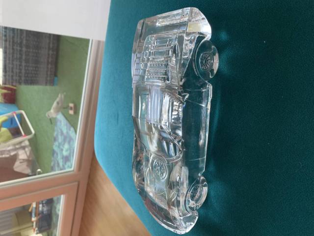 Voiture Lamborghi en verre