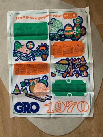 Torchon  vintage calendrier 1971